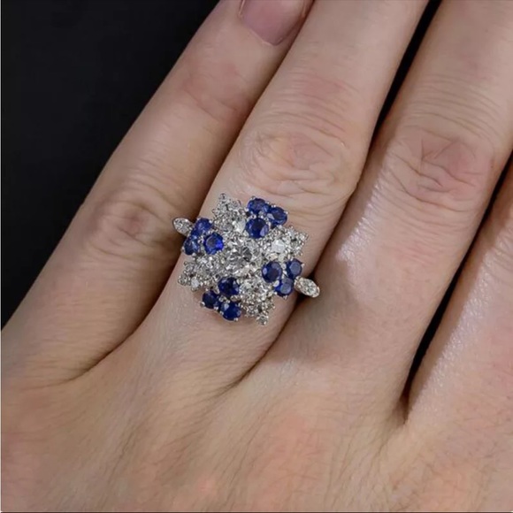 New 925 Flower Shape Blue Zircon Wedding Love Engagement Ring - Picture 2 of 6